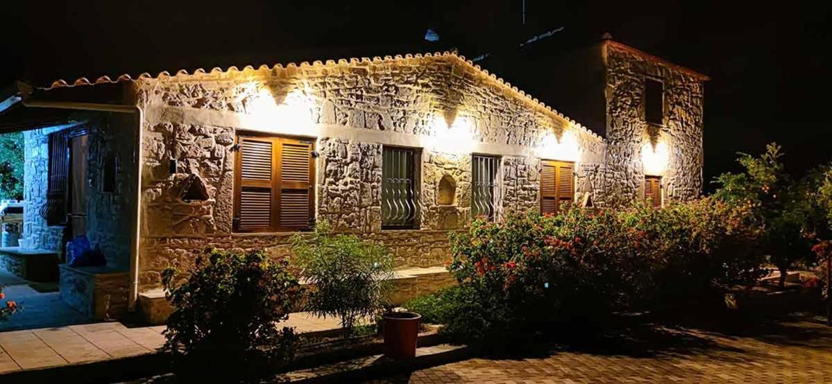 Stonehouse Olivelia - Afrathias Beach Tympáki Esterno foto